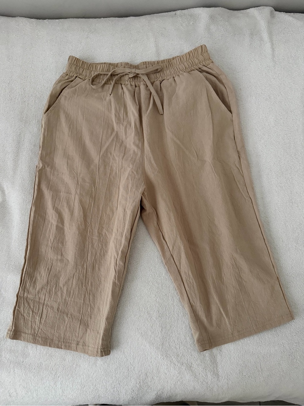 SHEIN Men's Cargo Shorts in Light Khaki